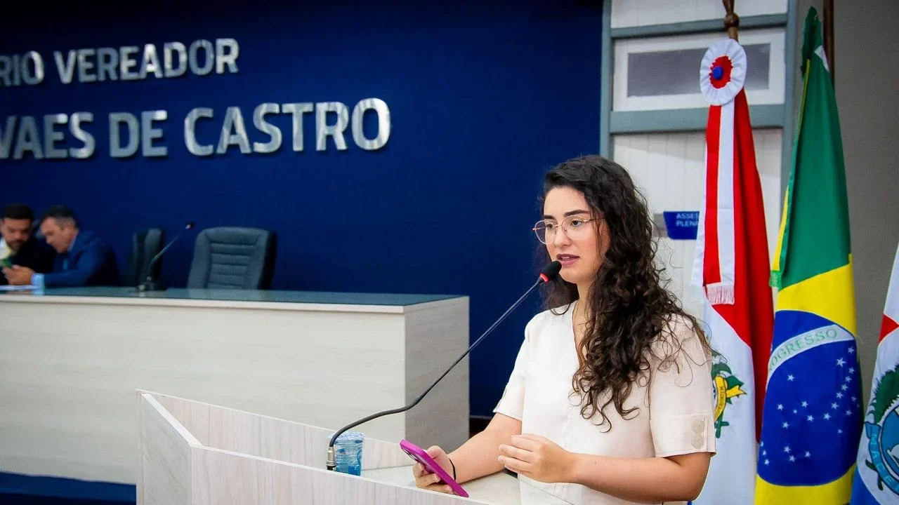 Vereadora Teca Nelma representa a Câmara de Maceió em fórum nos Estados Unidos