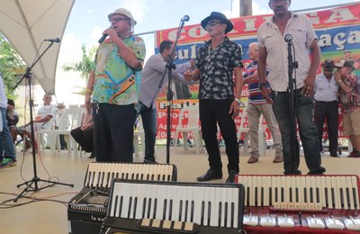 “Cultura na Praça” homenageia o mestre Afrísio e leva forró de volta ao Centro de Arapiraca