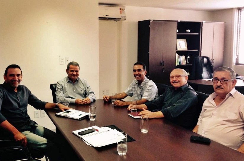 Pedoca se reúne com diretores do Ifal para retomar obra e ampliar cursos