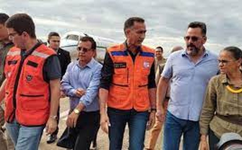 Ministros chegam a Rio Branco para visitar áreas afetadas