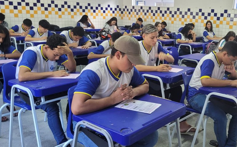 Arapiraca quebra recorde e tem participação de mais de 5 mil alunos na OBMEP 2024