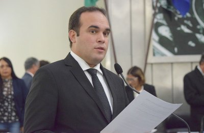 Davi Maia critica decisão do STJ que proíbe cobrança de taxa de conveniência na venda de ingressos pela internet 