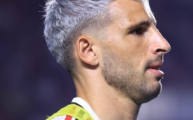 Arana volta à seleção ansioso e confiante: 'É como se fosse a 1ª vez, mas estou preparado'