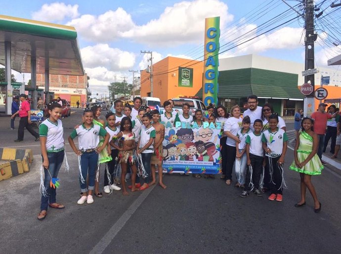 Educação Emocional e Social é tema do desfile de 92 anos de Arapiraca