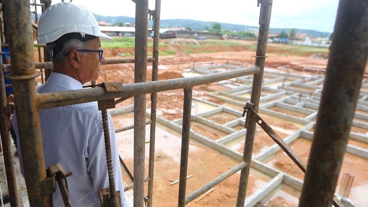 Vice-Governador Dr. Wanderley visita construção de hospitais pelo Estado