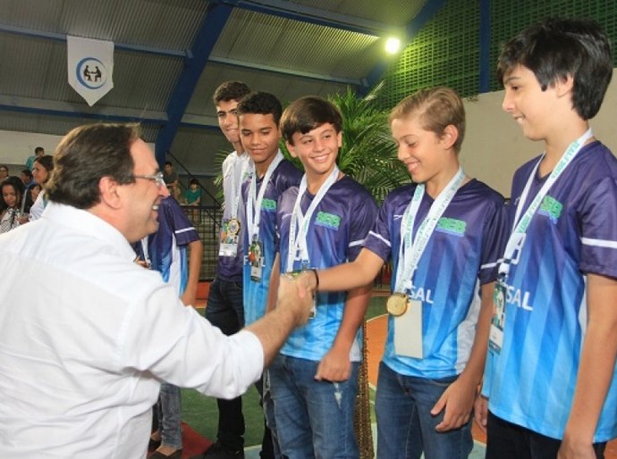 Luciano Barbosa destaca importância do esporte para a formação do jovem