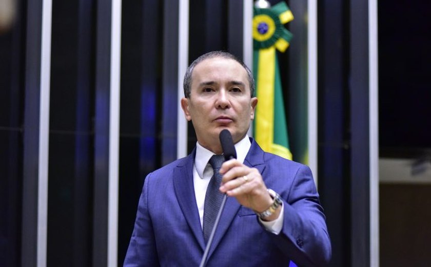 Proposta destina recursos de publicidade governamental a ações contra corrupção