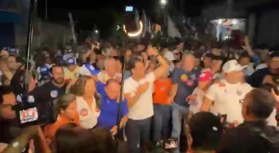 Evento reune apoiadores e aliados como Arthur Lira, Marina JHC e Bebeto Barros