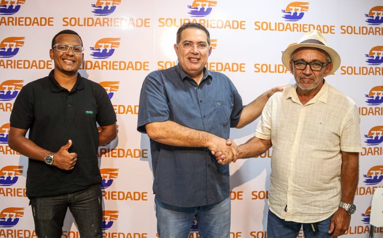 Ex-vereador de Água Branca, Manu Dorinha, se filia ao Solidariedade