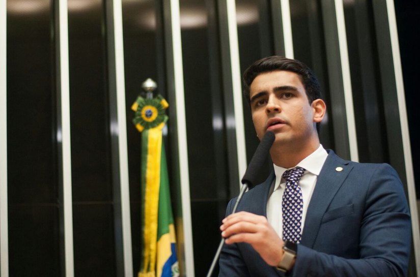 JHC propõem CPI para investigar distribuidoras e reduzir valores de combustíveis no País