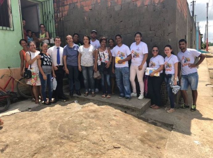 Semed Cajueiro vai às ruas e realiza matricula escolares em casas