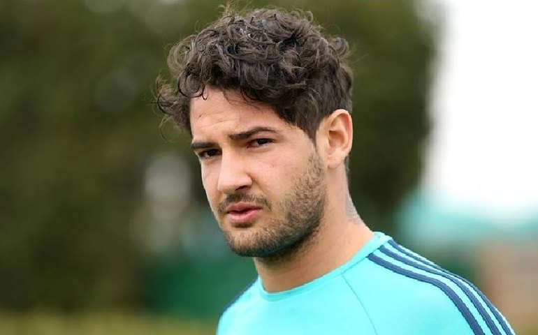 Pato diz que ‘carinho’ o levou ao São Paulo para tratar lesão: ‘É a minha casa’