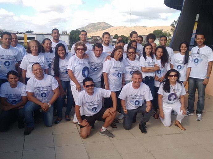 Caravana leva oficinas de ciência a alunos de Arapiraca, Delmiro e Santana