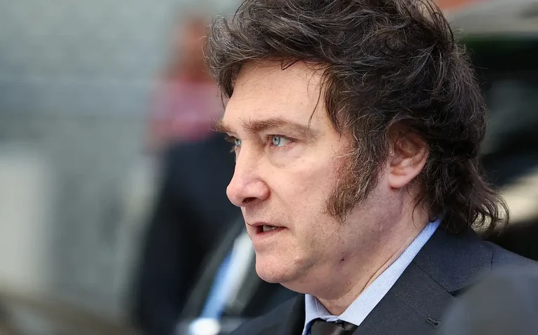 Parlamento da Argentina aprova pacote de reformas do presidente Javier Milei