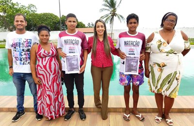 Estudantes da Semed Penedo são contemplados com Auxílio Brasil