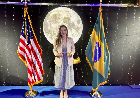 Delegada de Alagoas participa de celebração dos EUA e discute segurança turística com diplomatas