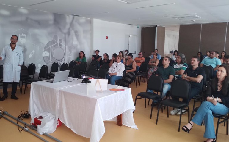 Atendimento a cardiopatas na Atenção Primária volta a ser discutido em capacitação com odontólogos