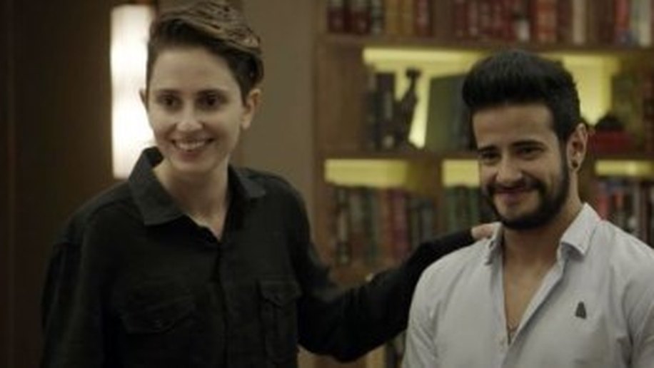 Após passagem de tempo, Ivan surge com barba em "A Força do Querer"