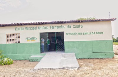 Prefeitura entrega melhorias na extensão Ana Emília da Rocha, em Palmeira