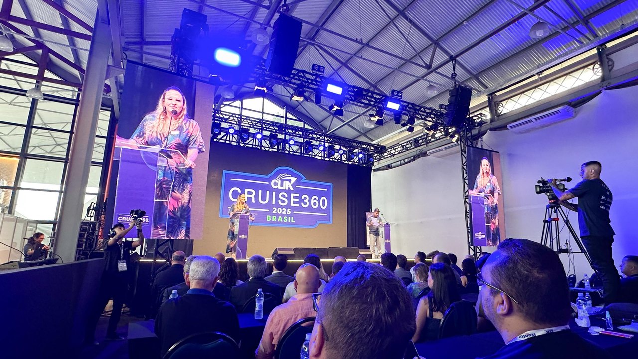 Secretaria de Turismo de Alagoas marca presença no maior evento de cruzeiros do país
