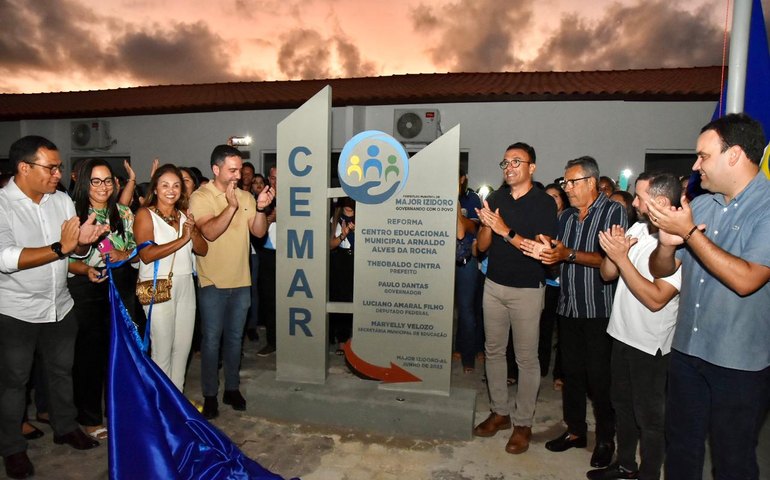 Prefeitura de Major Izidoro entrega novas obras para a população