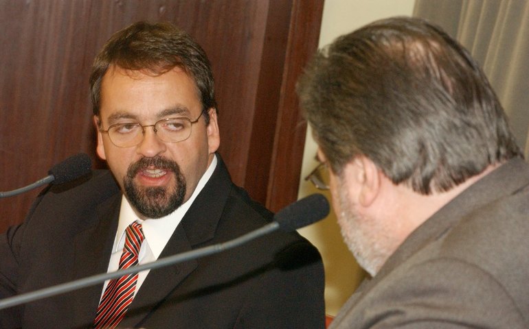 Por que assassino de delegado estava solto se foi condenado por crime de organização criminosa?