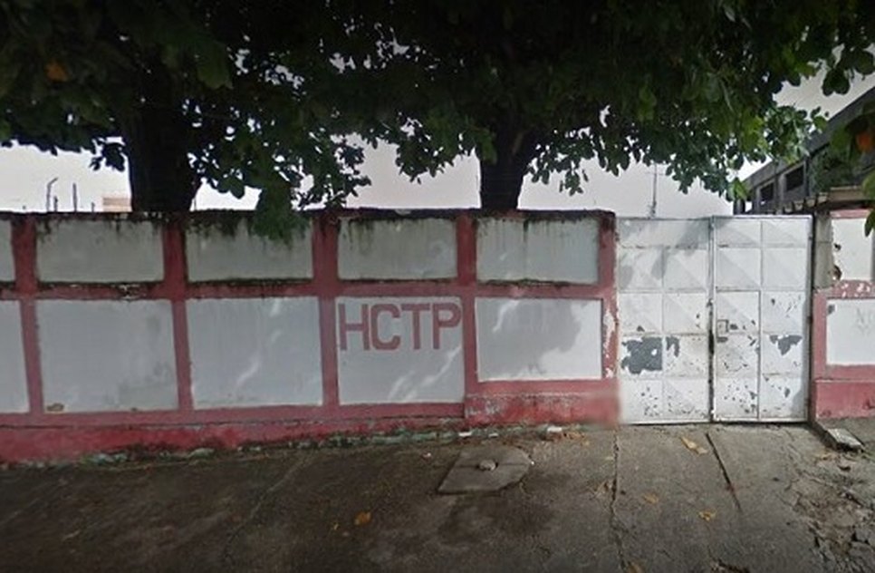 Técnica de enfermagem acusada de manter corpo na geladeira por sete anos será encaminhada para unidade psiquiátrica em Sergipe