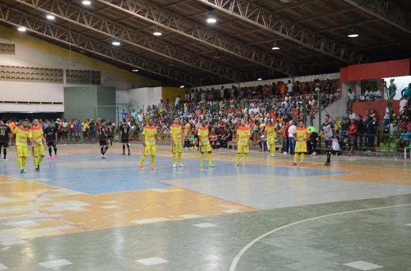 Primeiro finalista da 1ª divisão do Miguelense de Futsal é definido
