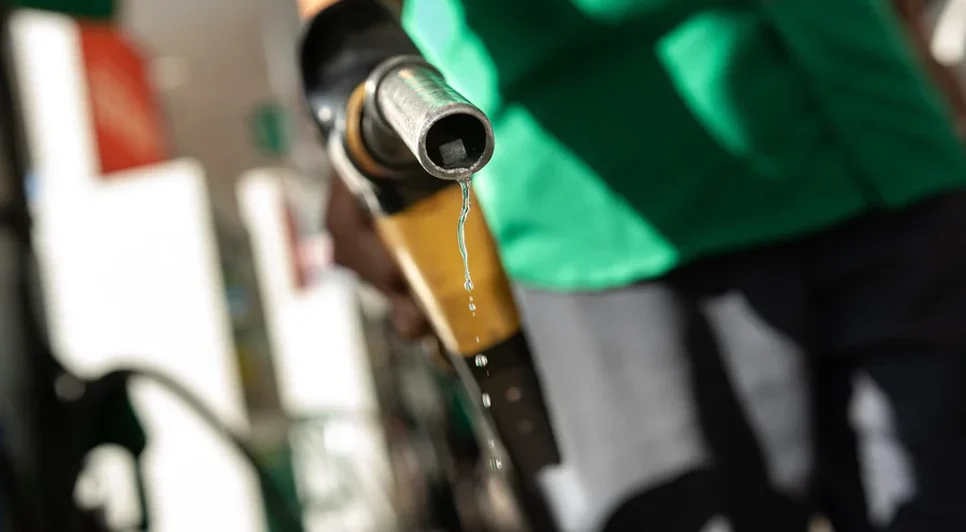 Texto traz o detalhamento das subvenções para o diesel importação e produzido em território nacional / Foto: Kebec Nogueira/Metrópoles