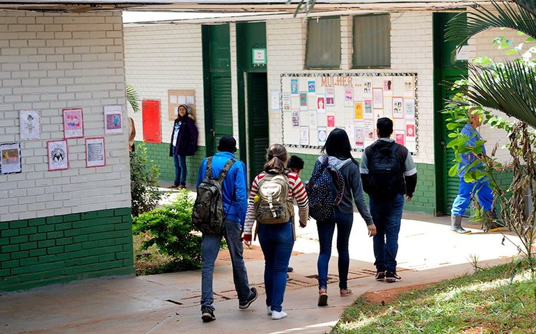 Ensino médio: subcomissão faz novo debate nesta quinta