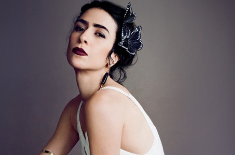 Almanaque Educativa com especial dedicado à cantora Marisa Monte