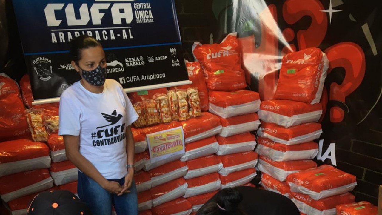 Central Única das Favelas Alagoas entrega 3 mil cestas básicas à famílias alagoanas