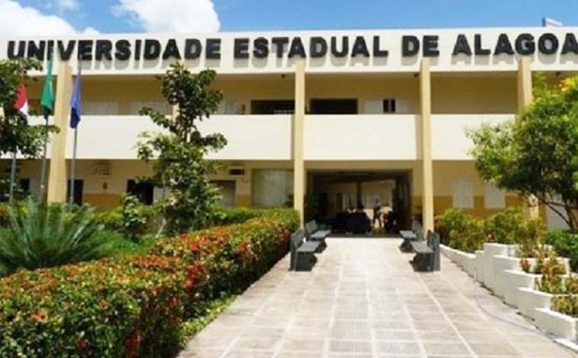 UNEAL pode perder doutorado por omissão de candidato a Reitor; Acusado rebate
