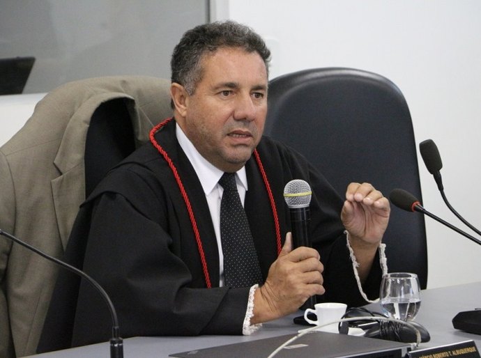 MP recorre de decisão que soltou prefeito de Campo Grande, Arnaldo Higino