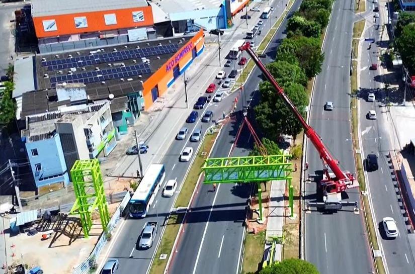 Durval de Góes Monteiro terá trecho interditado para instalação de parte da passarela do Canaã