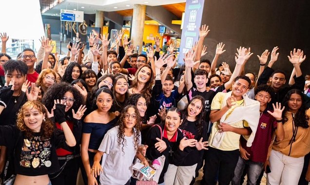 Marina JHC participa de sessão de cinema com estudantes do Maceió Abraça o Mundo - Foto: Assessoria