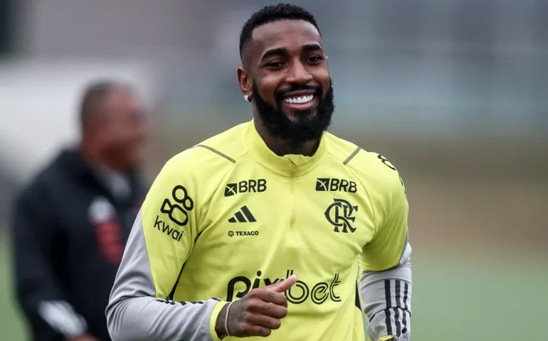 Flamengo oficializa a ida de Gerson para o Zenit: 'Honrou o manto e se tornou ídolo'