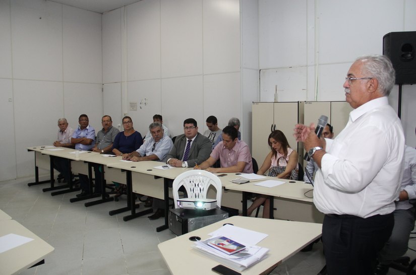 Arapiraca apresenta projetos estruturantes para empresários e entidades de classe