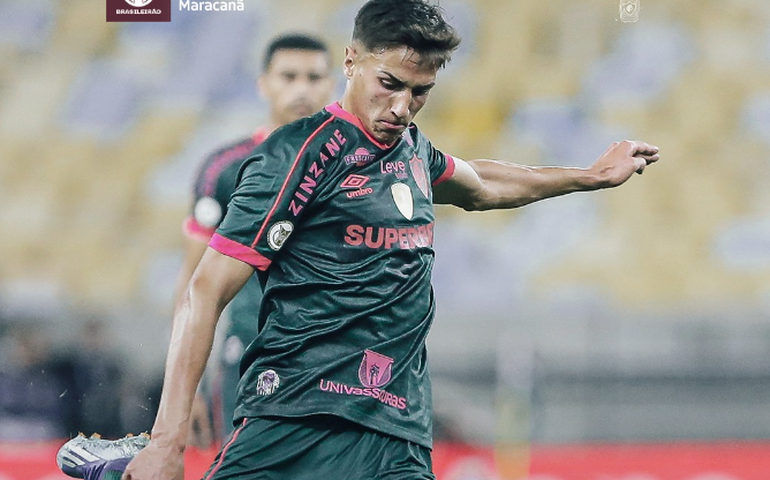 Corinthians e Fluminense fazem jogo ruim em empate no 'Clássico Silvio Santos'