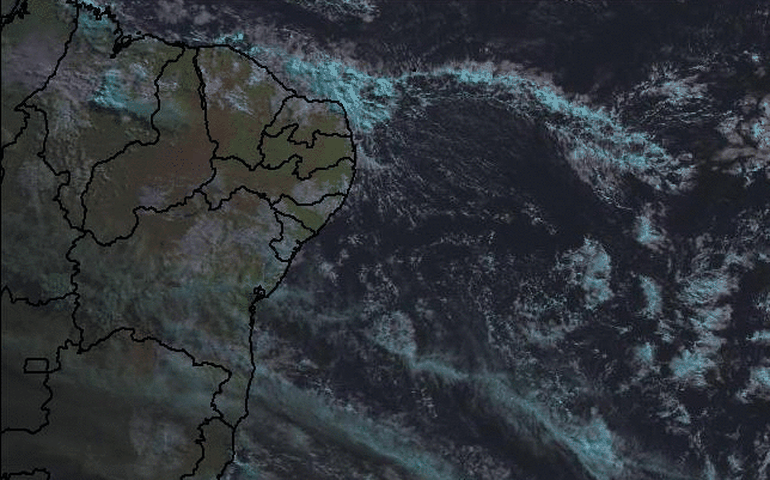 Variação de nebulosidade durante o fim de semana em AL