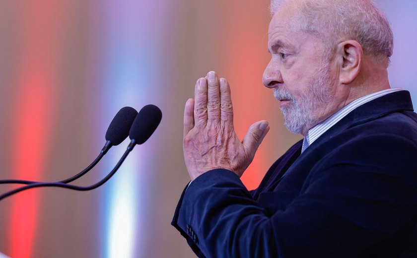“Para consertar o que foi destruído será preciso fazer 50 anos em 4”, diz Lula