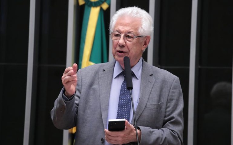 Câmara aprova projeto que facilita acesso ao seguro de exportação