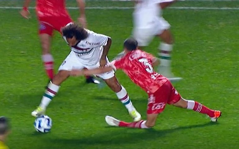 Sánchez absolve Marcelo após grave lesão: 'Sei que foi sem intenção e o admiro como pessoa'