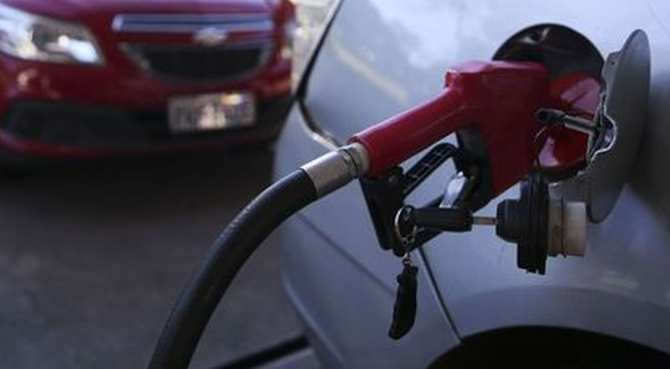 Abastecer com gasolina vai ficar mais caro. / Foto: José Cruz/Agência Brasil
