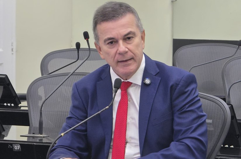 Ronaldo Medeiros critica proposta de modificação do projeto que amplia isenção do IR
