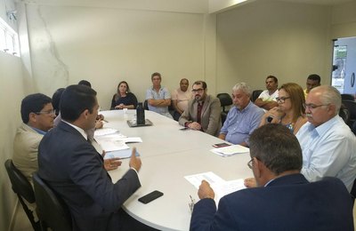 Estado e prefeitura prometem repassar recursos atrasados da Oncologia do Hospital Chama em Arapiraca