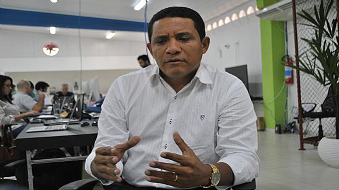 Vereador Júlio Cezar passa mal e é internado na Santa Casa em Maceió