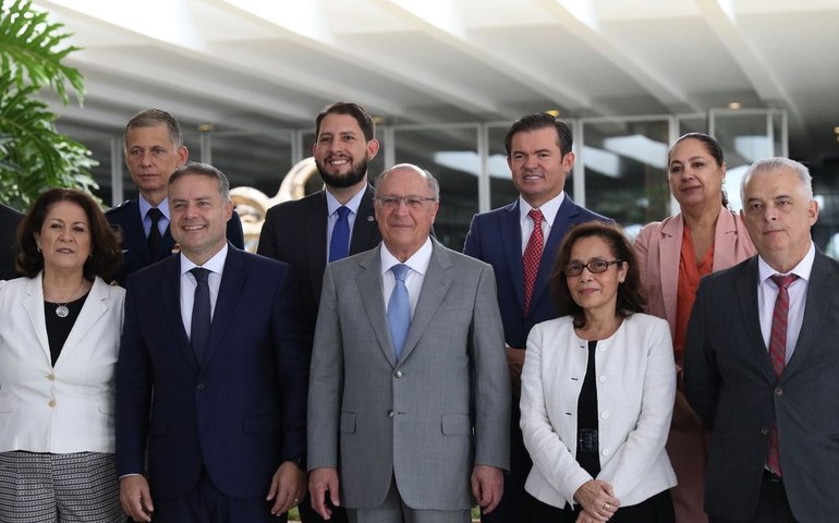 Investimentos no Brasil ajudarão China a atender demanda interna