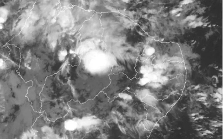 Semarh alerta: chuvas em Alagoas devem se estender até a manhã desta quarta-feira