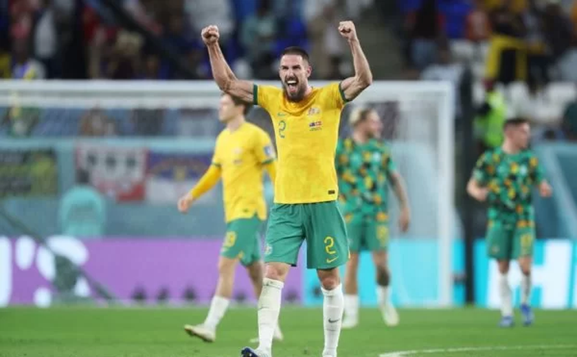 Cangurus metem vinkings na bolsa e pulam para as oitavas